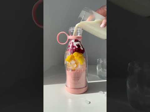 Portable Juicer Blender-350ml Mini Smoothie Makers, Multifunctional Personal Jug Blenders with USB Rechargeable, Washable Fruit Juice Mixer, Electric Juice Blender